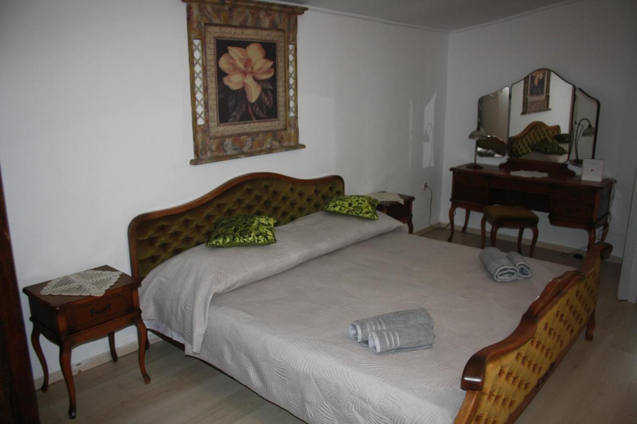 Appartement Kuca Za Odmor Lana à Kršan Extérieur photo